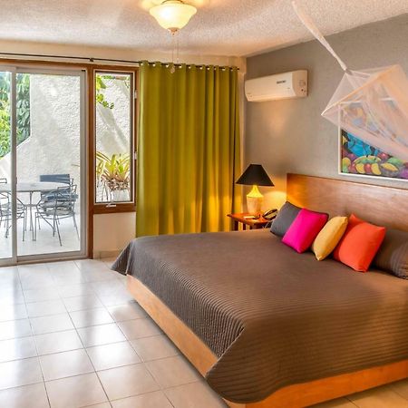 Hotel Montana Petionville Экстерьер фото