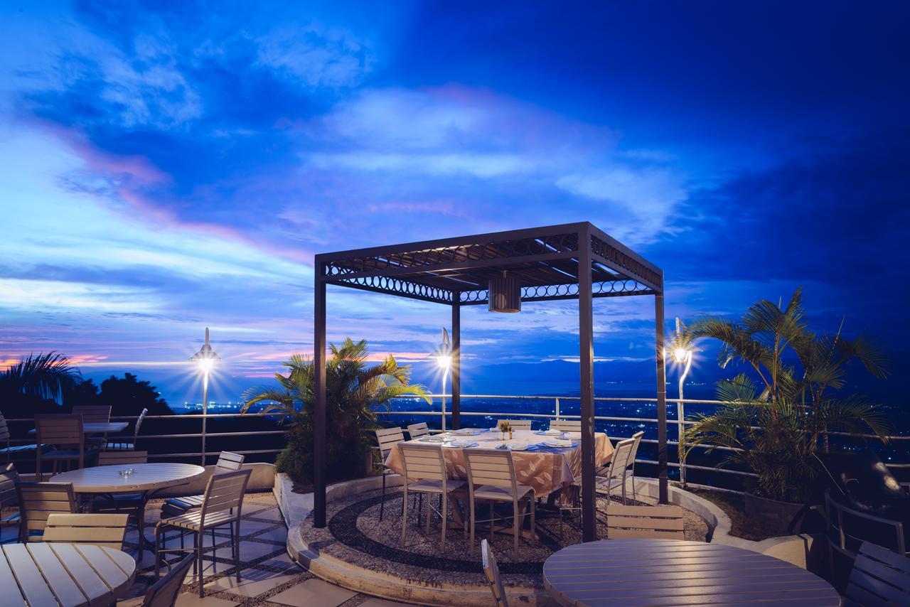 Hotel Montana Petionville Экстерьер фото