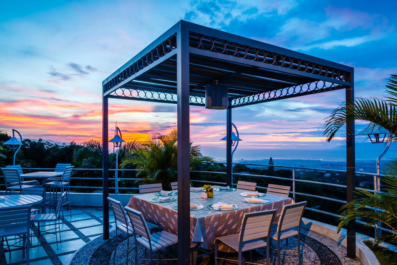 Hotel Montana Petionville Экстерьер фото