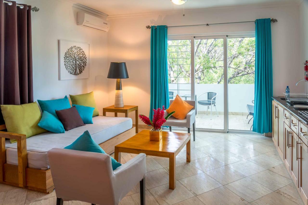 Hotel Montana Petionville Экстерьер фото