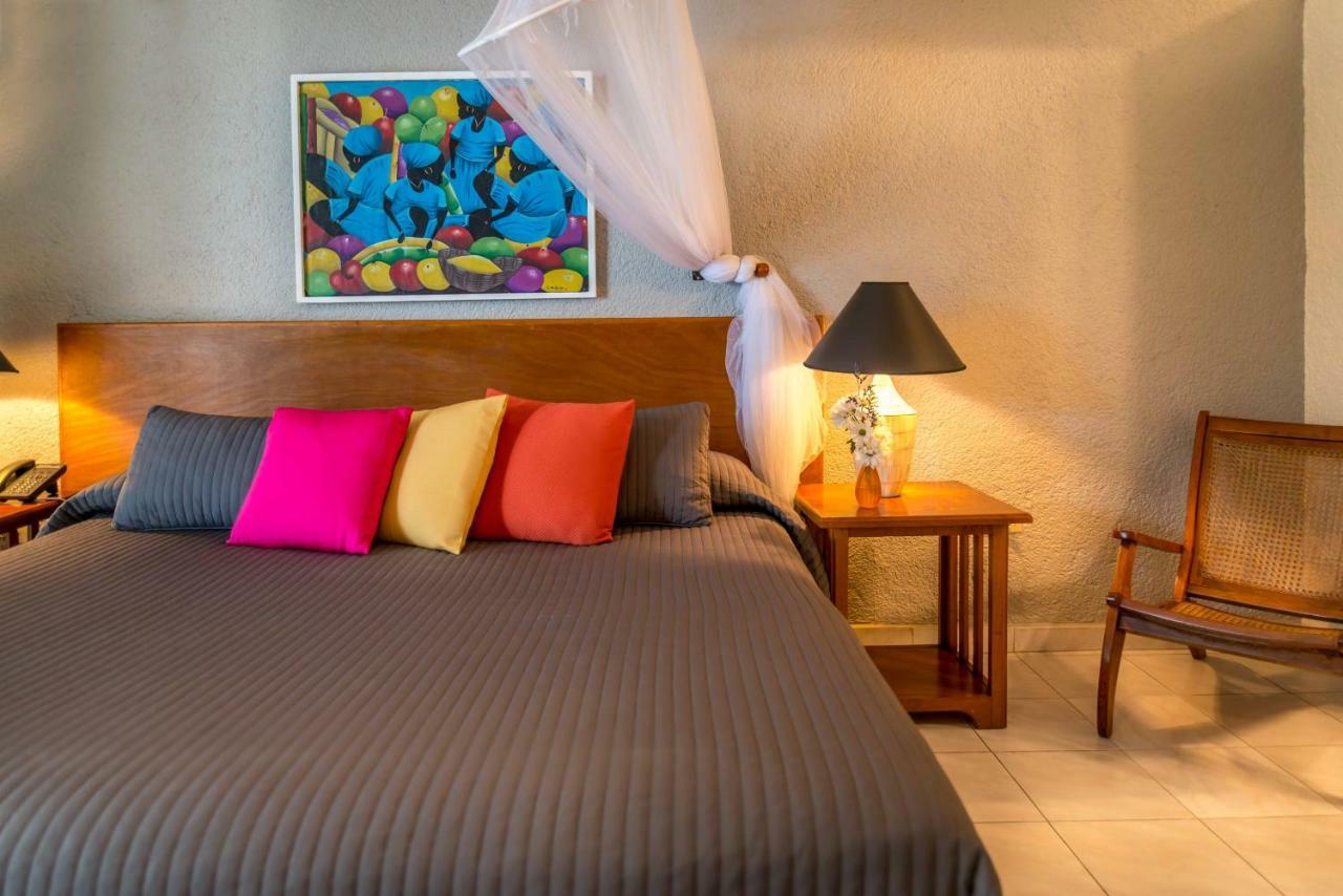 Hotel Montana Petionville Экстерьер фото